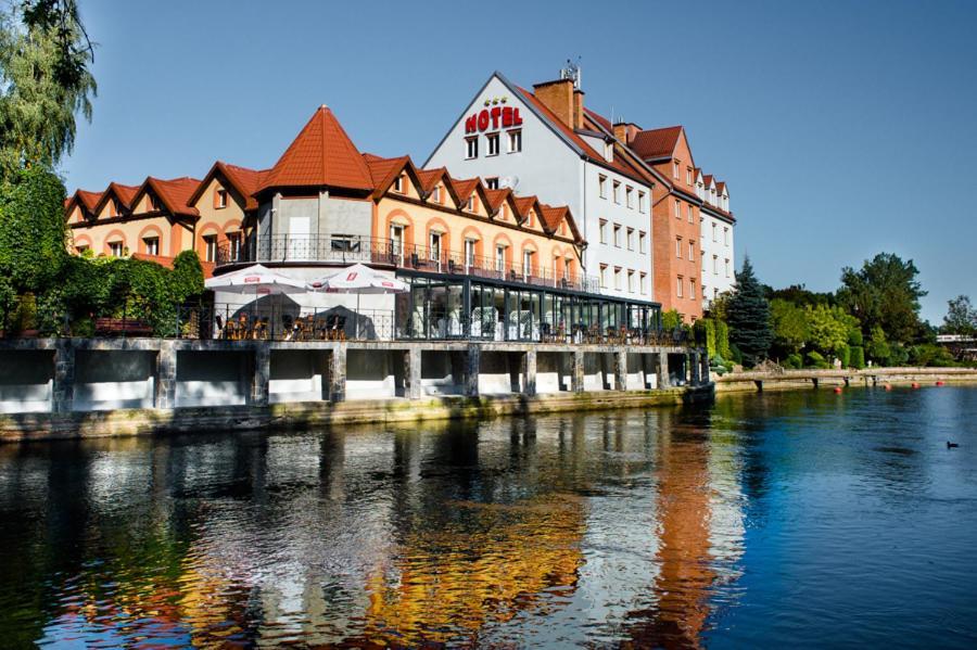 Hotel Nad Pisa Pisz Extérieur photo